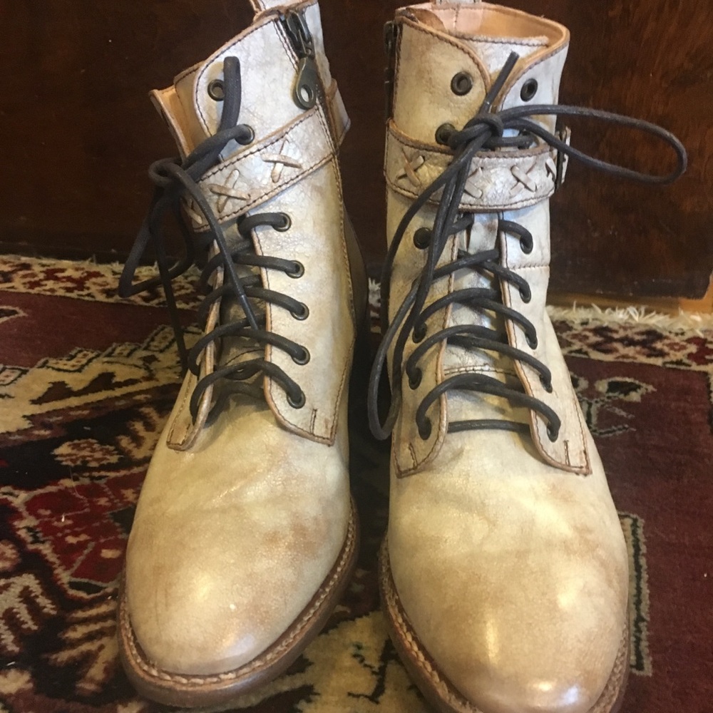 NWT Size 7 Bed Stu Era Lux Boots - Never worn.